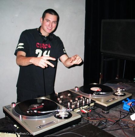 DJ Trafik