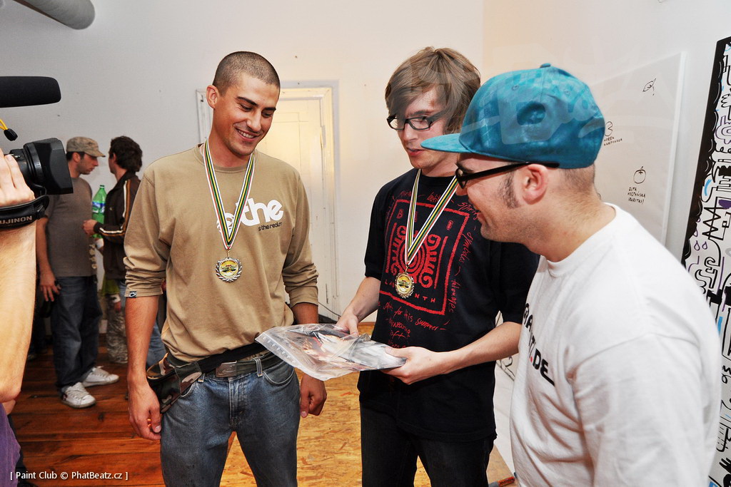 PAINT CLUB 2010 - Team PL