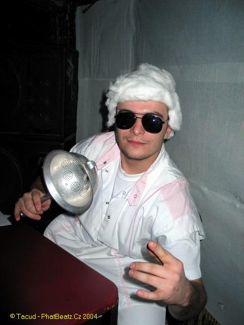 01white007power