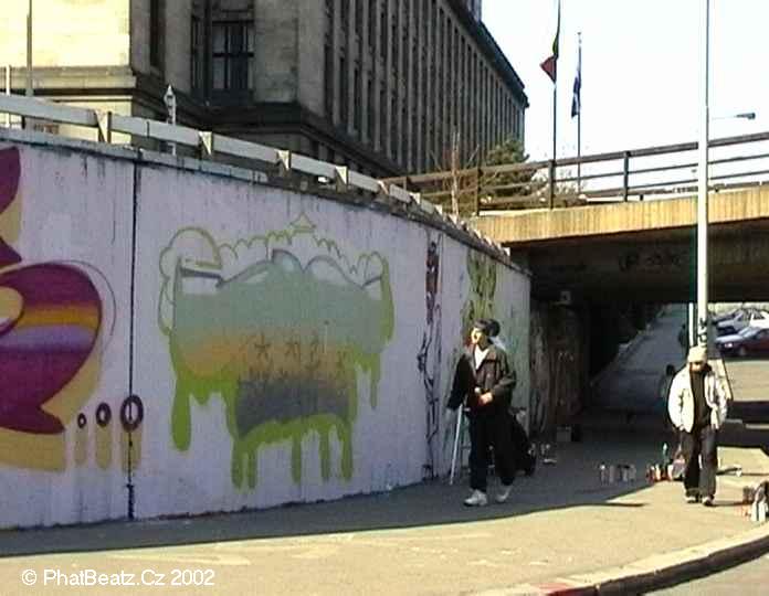 05_tesnov070402