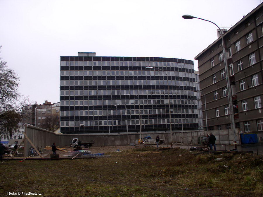 071112_BerlinWall_04