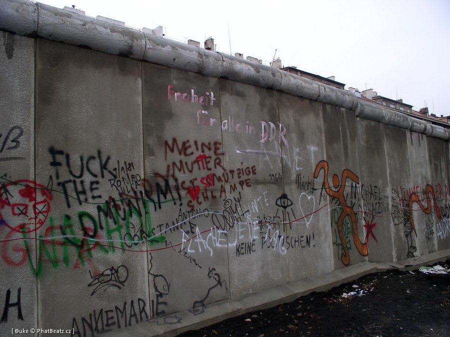 071112_BerlinWall_05