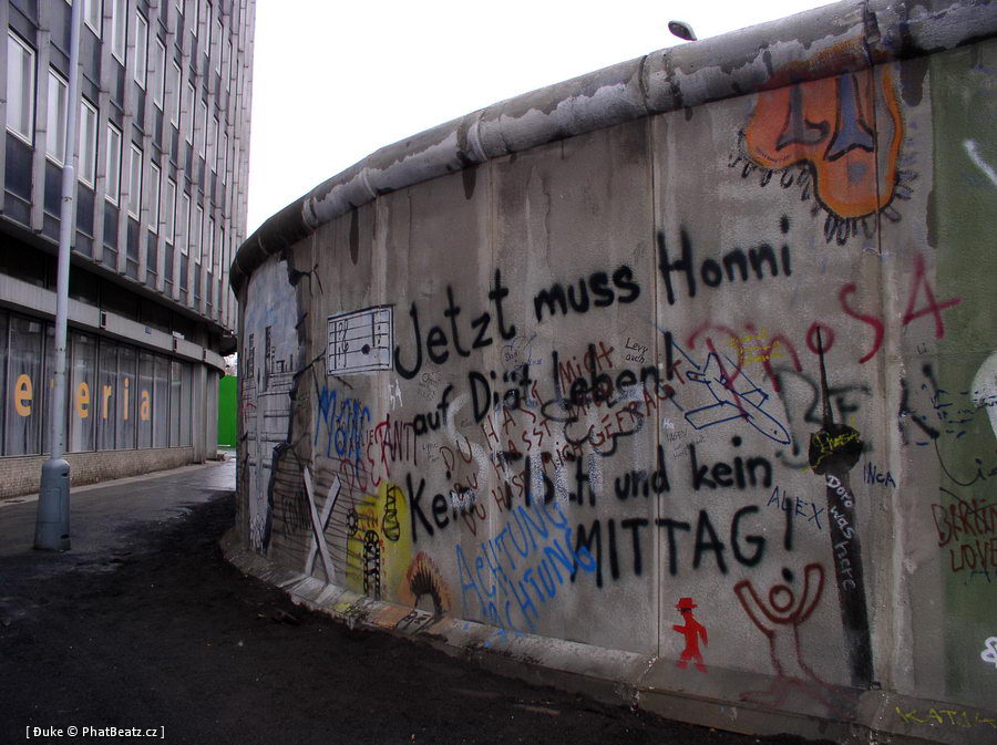 071112_BerlinWall_10