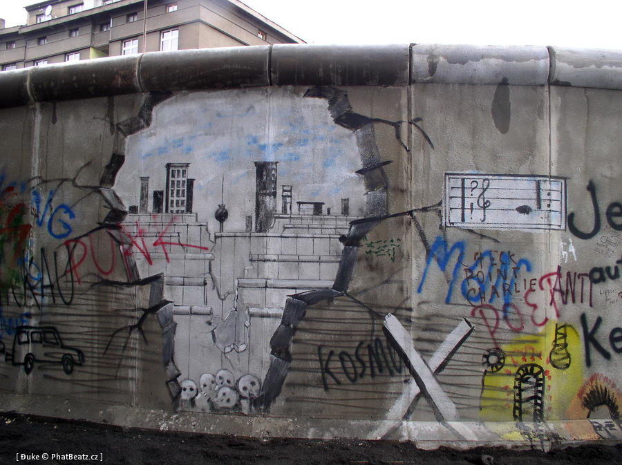 071112_BerlinWall_17