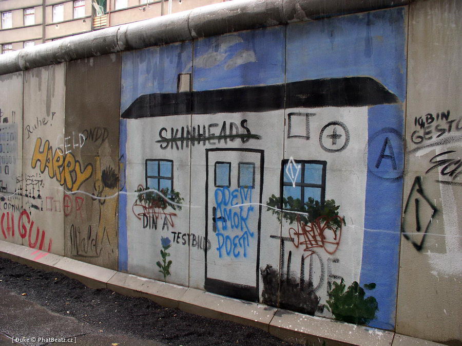 071112_BerlinWall_22