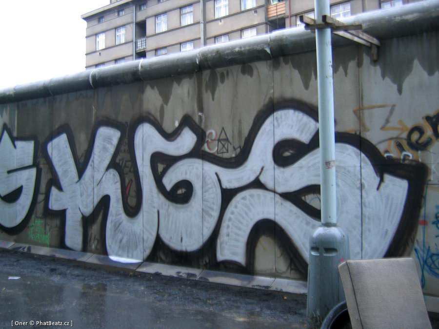 071112_BerlinWall_28