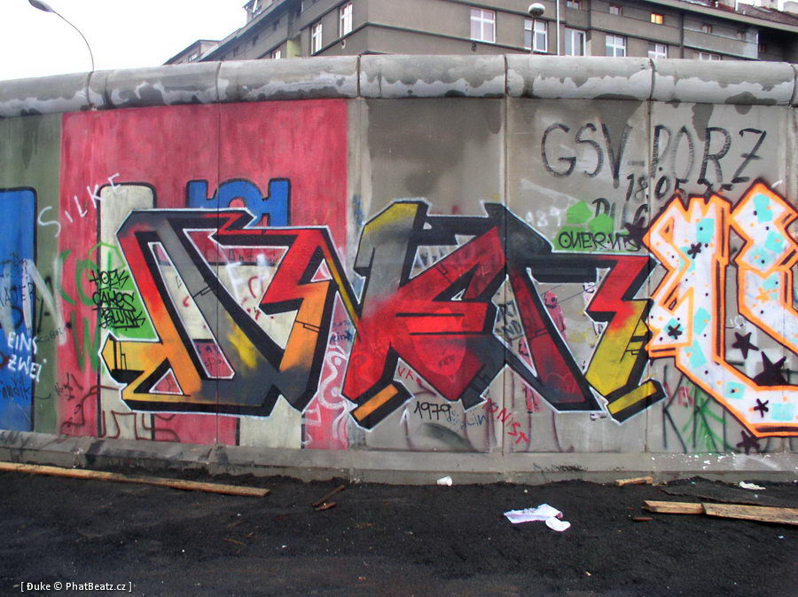 071112_BerlinWall_34