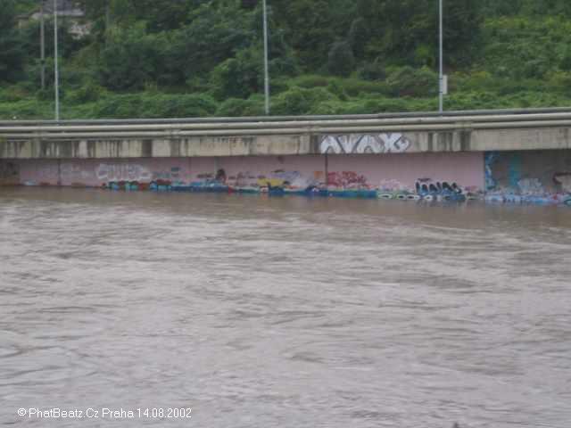 09_barrandov-praha14082002