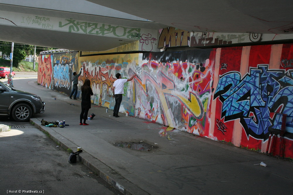 100523_Tesnov_25