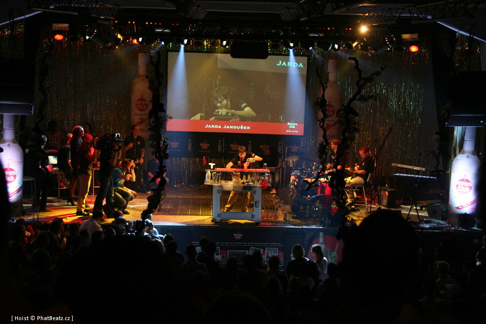 100909_Havana_Roxy_06