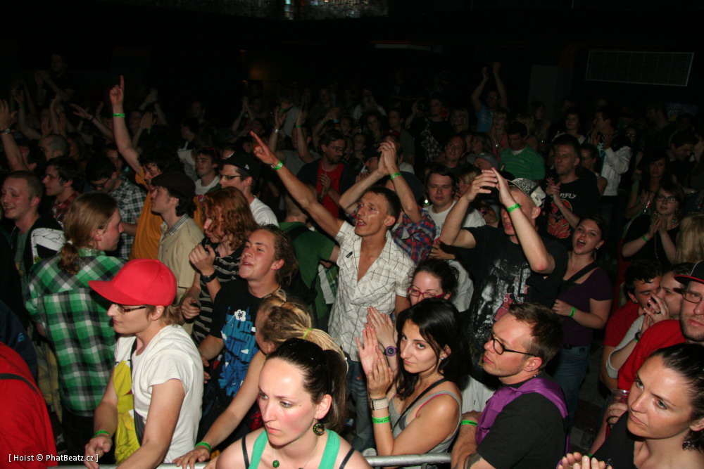 110524_Looptroop_40