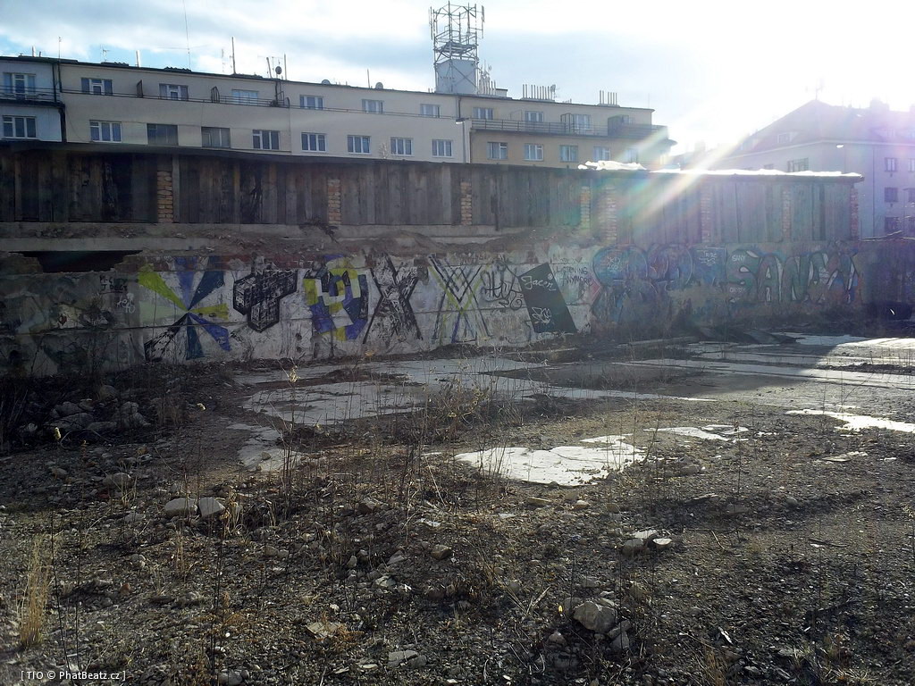 120228_CKD_005