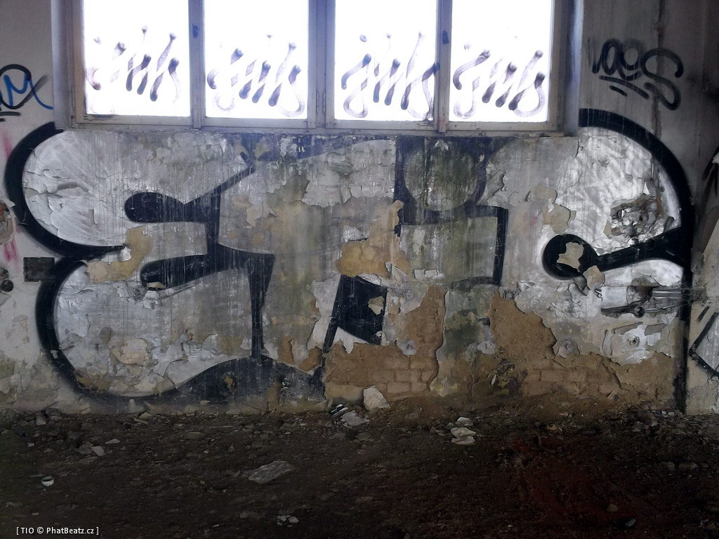 120228_CKD_042