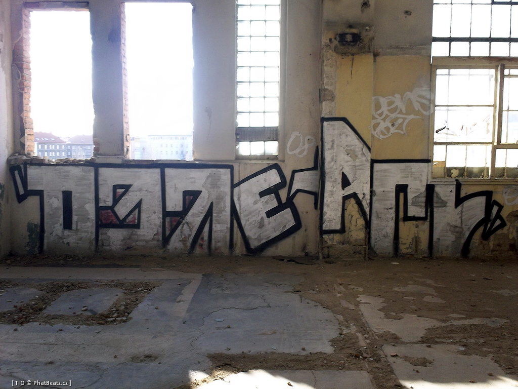 120228_CKD_114