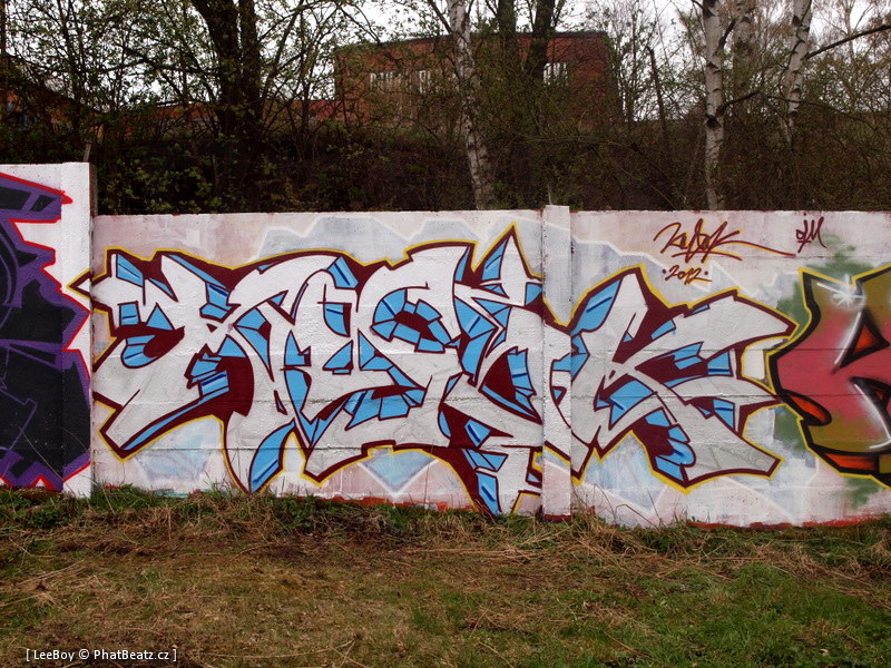 120421_TrebicLee_12