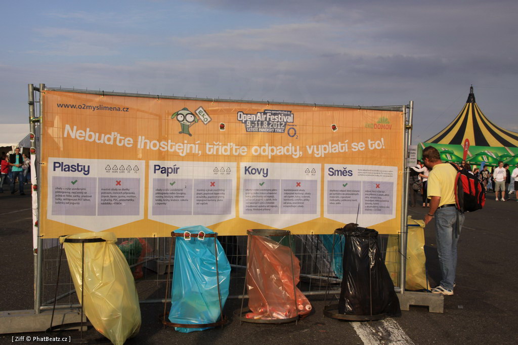 120809-11_OpenAirFestival2012_012