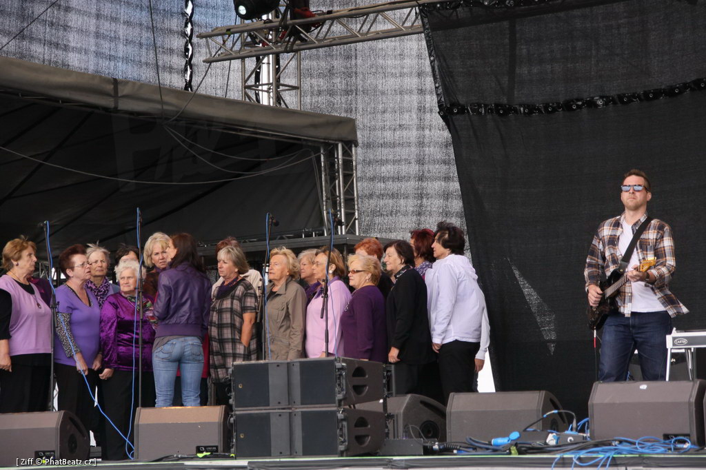 120809-11_OpenAirFestival2012_079