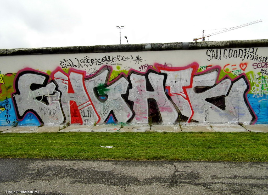 120930_BerlinWall_43