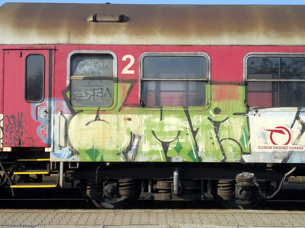 121022_NitraStreet_02
