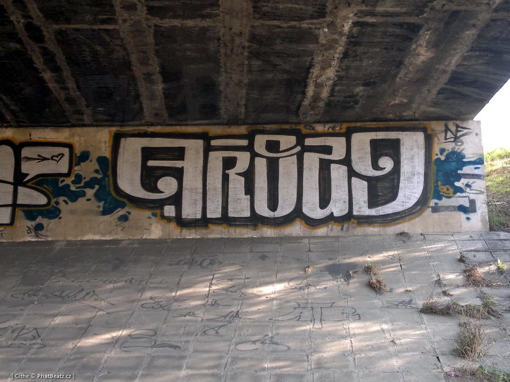 121022_NitraStreet_20