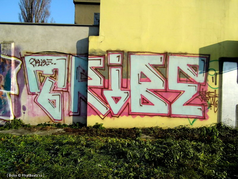 121208_Hradcanska-Letna_41