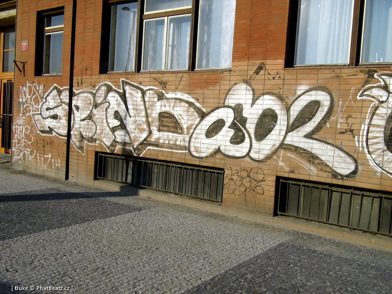 121208_Hradcanska-Letna_79