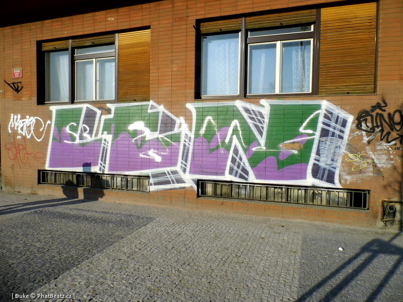 121208_Hradcanska-Letna_82
