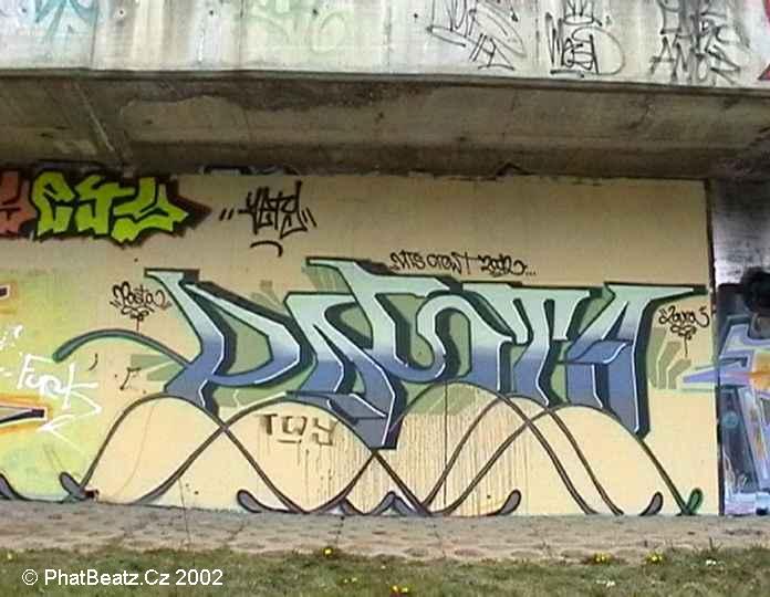 GraffBeatz - Barrandovský Most, Praha (9.4.2002)