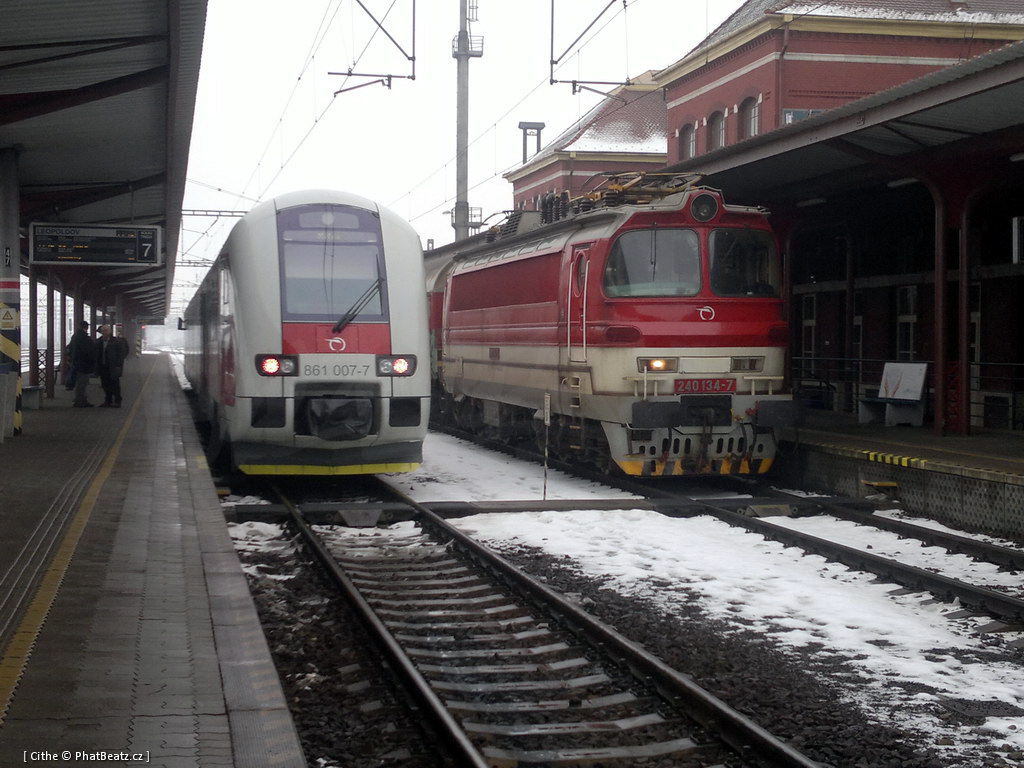 1302_VlakySK_01