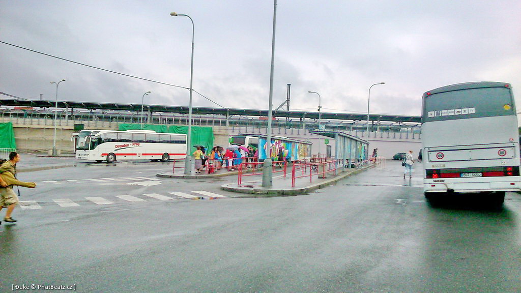 130810_HolesNadr_03