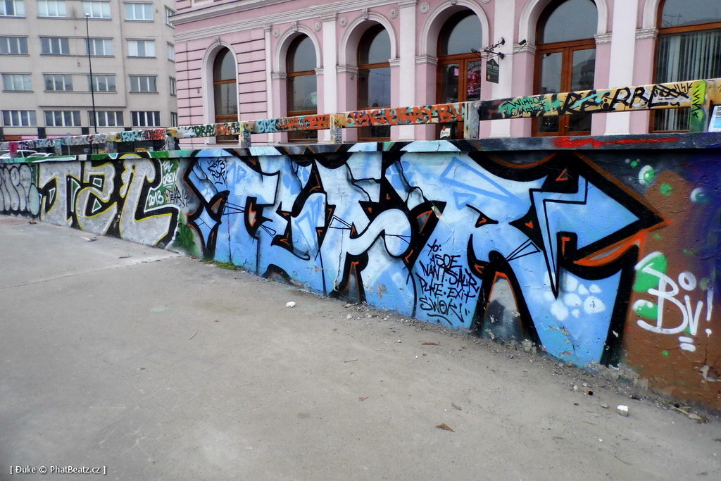 131231_Tesnov_01