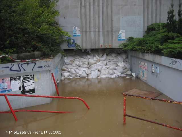 13_barrandov-praha14082002