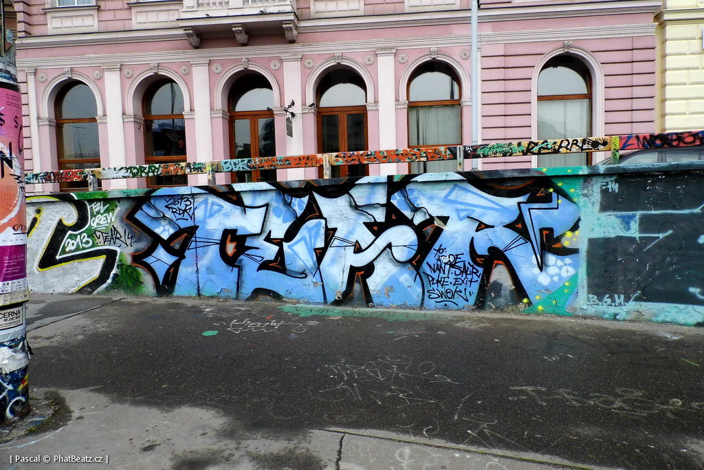 140422_Tesnov_03