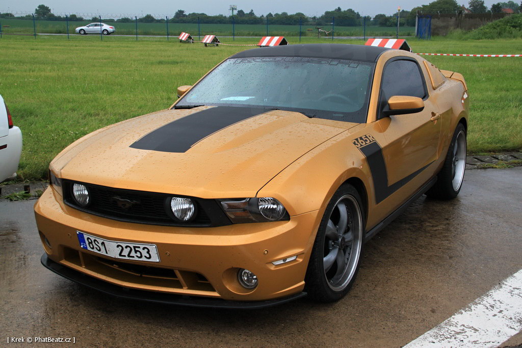 140524_FordMustang50_021