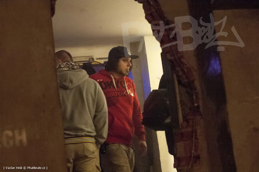 141205_8PLBPRDLKSM_110