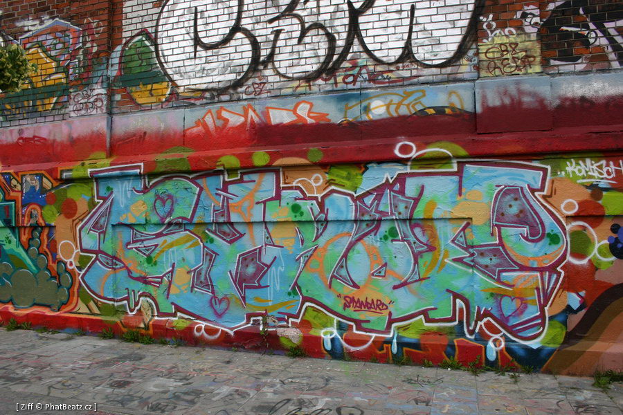 14_MnichovGraff