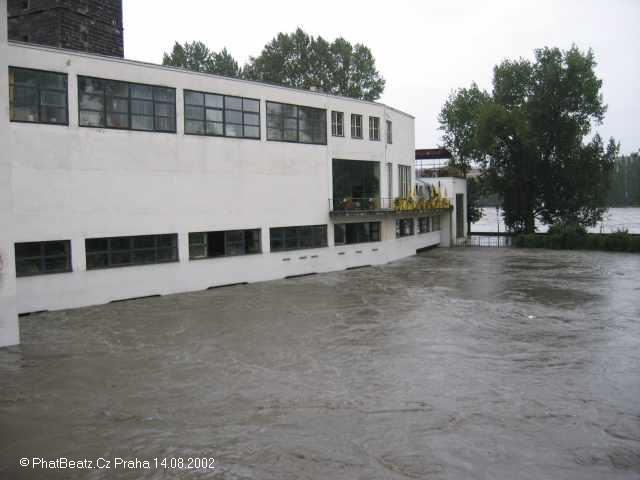 14_barrandov-praha14082002