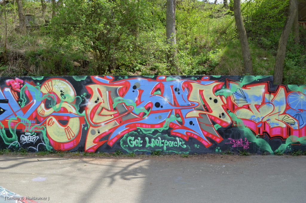 150425_TrebicSK8_03