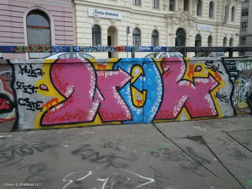 150725_Tesnov_01