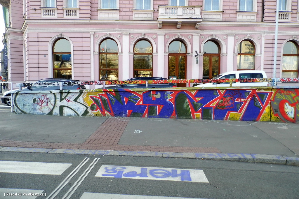 151103_Tesnov_01