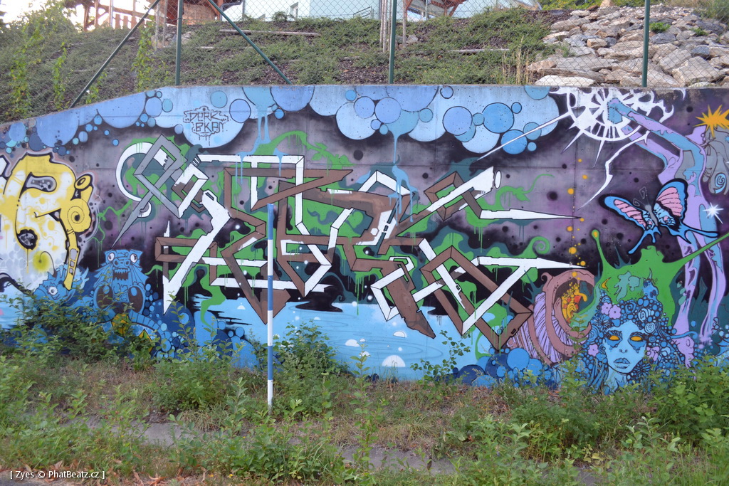 151115_ZdarLegal_010