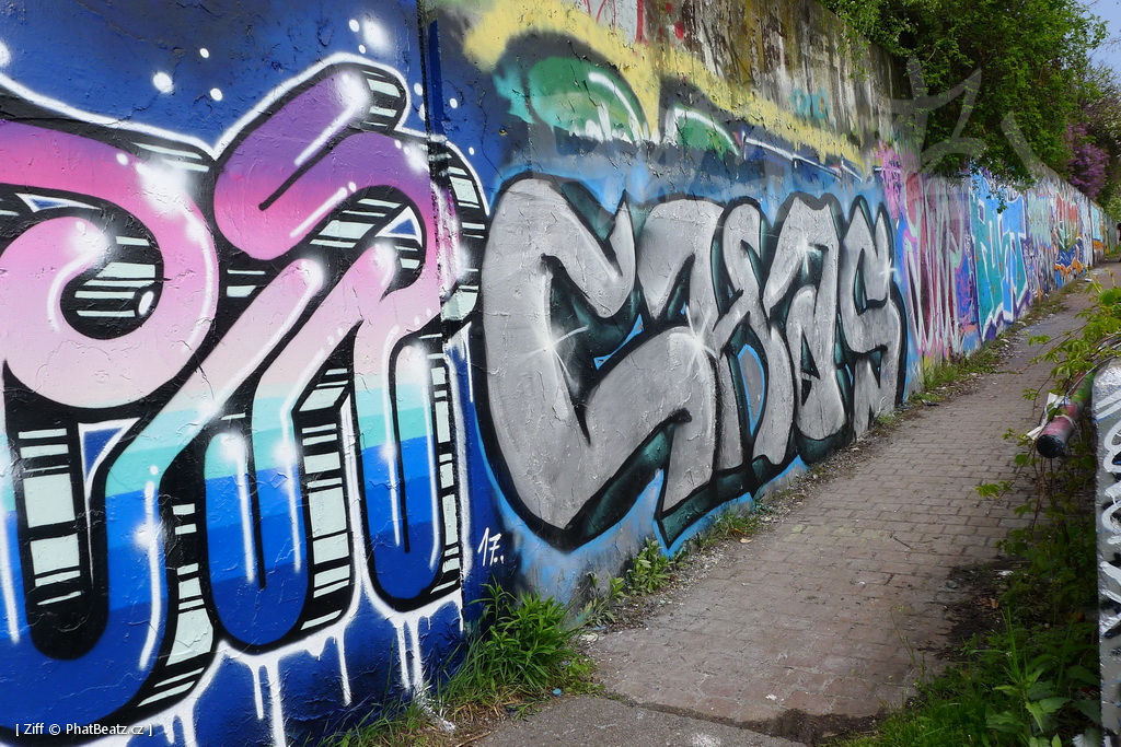 170429_LoopGrafficonKam_002