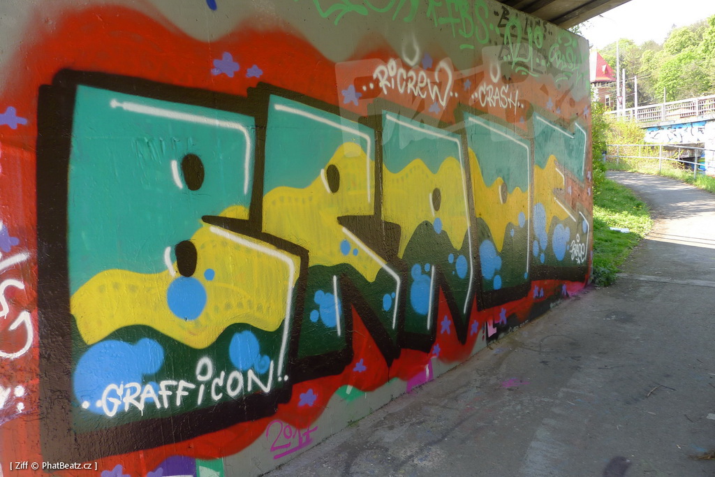 170429_LoopGrafficonKam_135