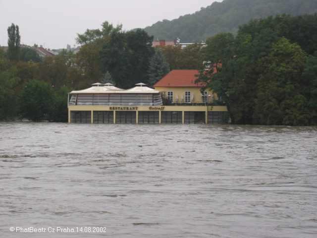 18_barrandov-praha14082002