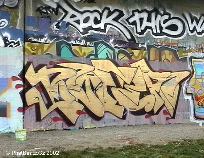 20_270402jam