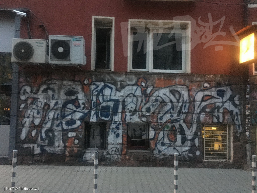 210402_SofiaStreet_078