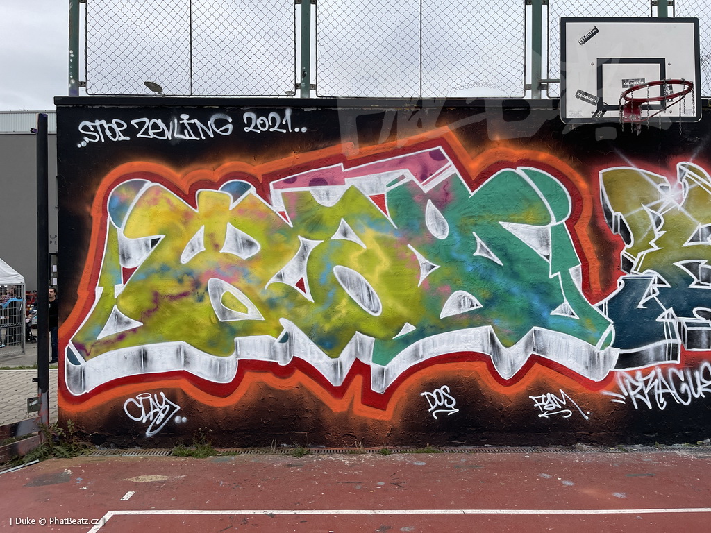 210918_SZ-SF-graff_02