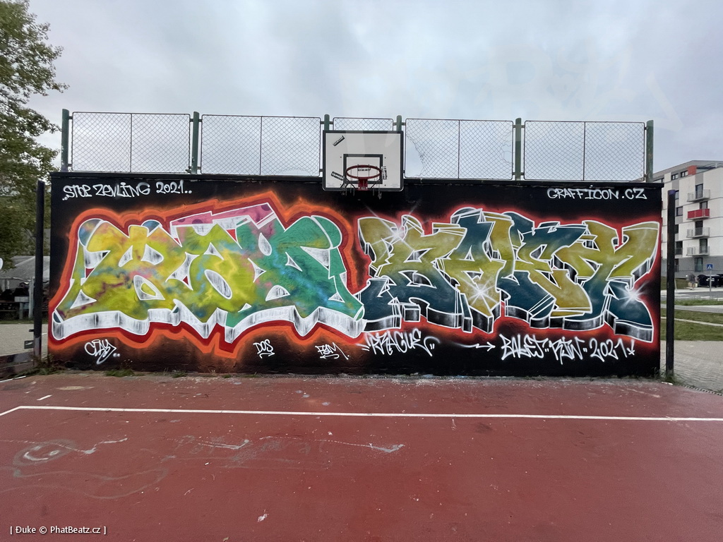 210918_SZ-SF-graff_04