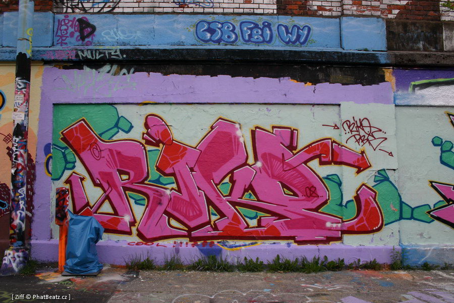27_MnichovGraff