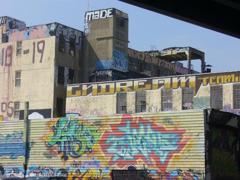 5Pointz040